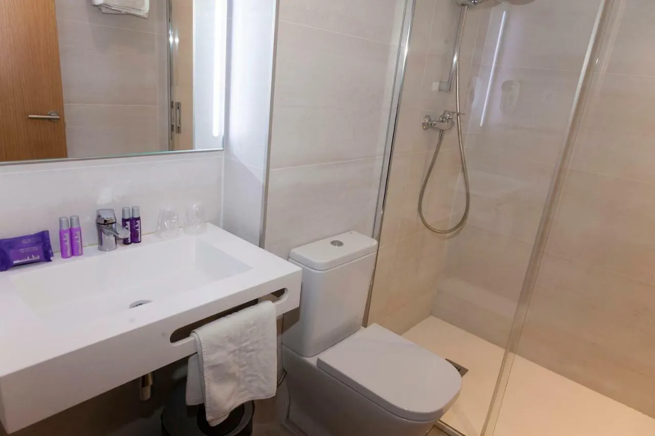 Hostal Paris Barcelona Guest house