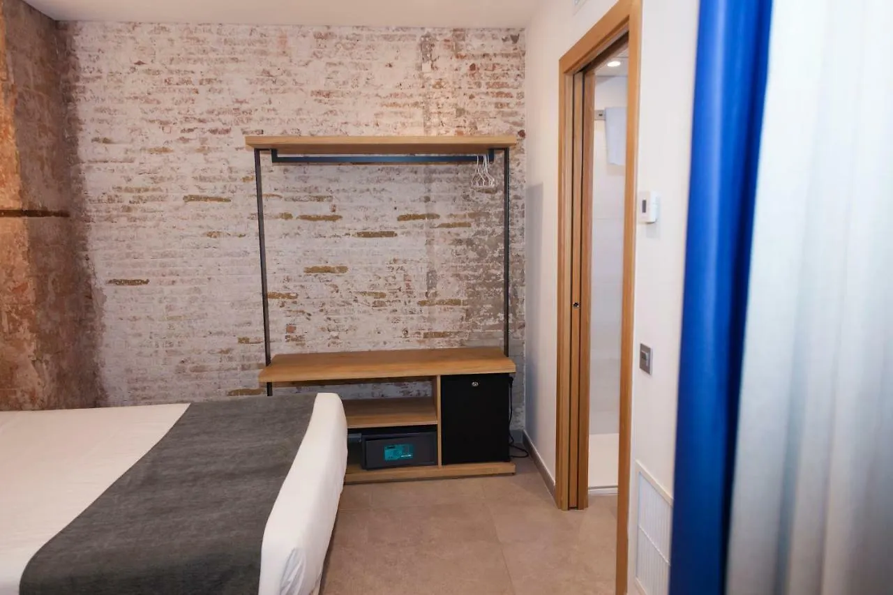 Guest house Hostal Paris Barcelona